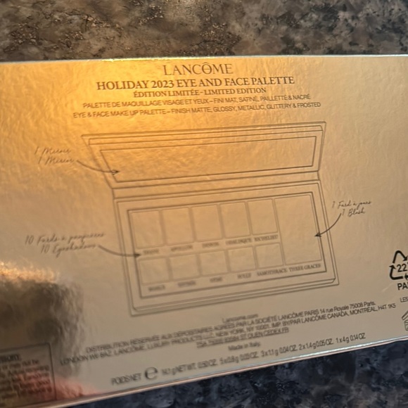 Lancôme Gold and White Makeup Palette - Picture 8 of 8